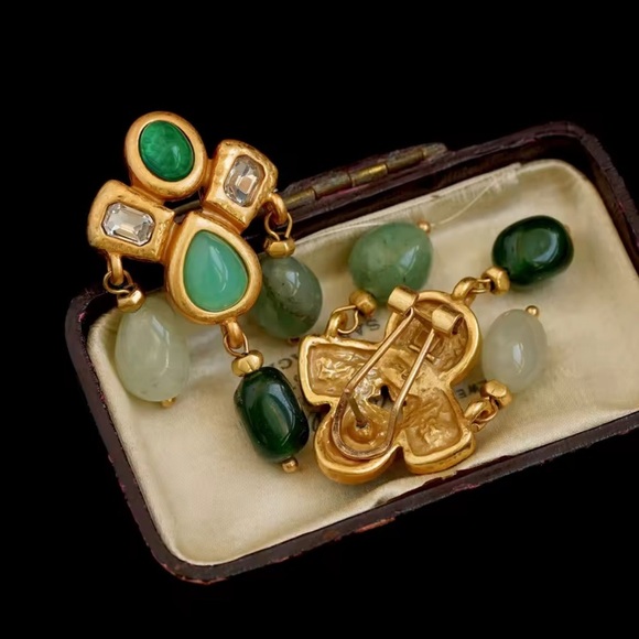 Antique Emerald Chandeliers Fine Craftsmanship Artisan Earrings - Picture 13 of 16